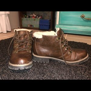 Lace up booties!!! Fall/winter boot